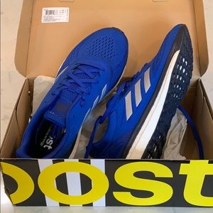 Brand new adidas response LT size 8